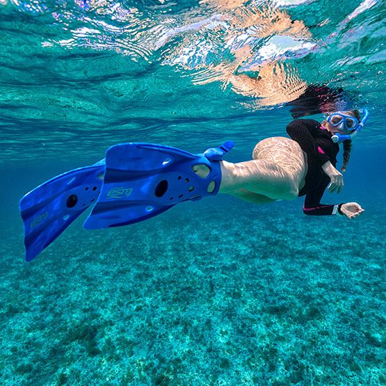 TUSA Snorkelling Split fins with full foot pocket  Lightweight high performance 